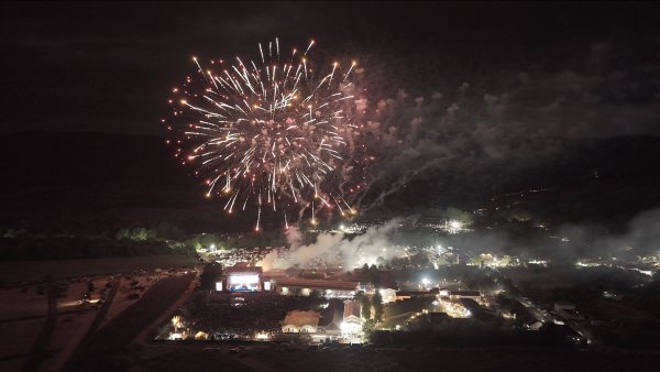 Снимка: Midalidare Rock In The Wine Valley